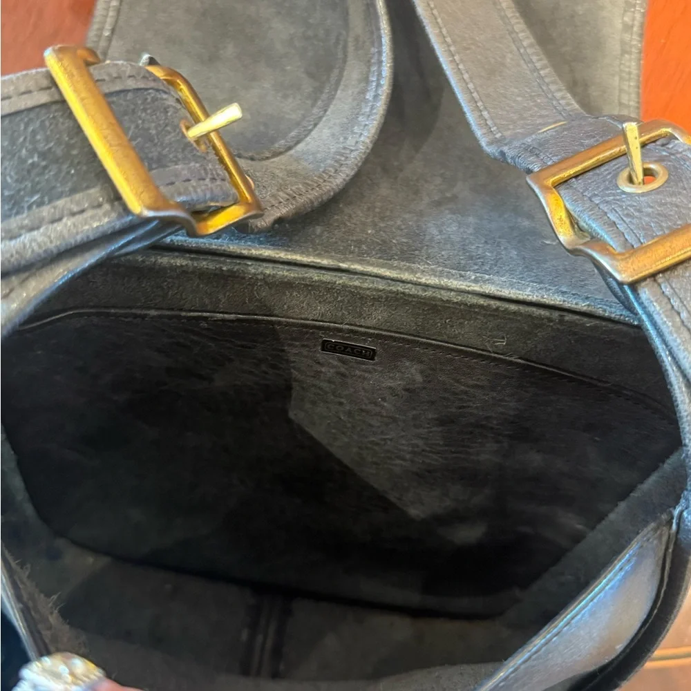 Authentic vintage Pre-creed Coach Federal Seal bag in very good condition - Picture 7 of 8